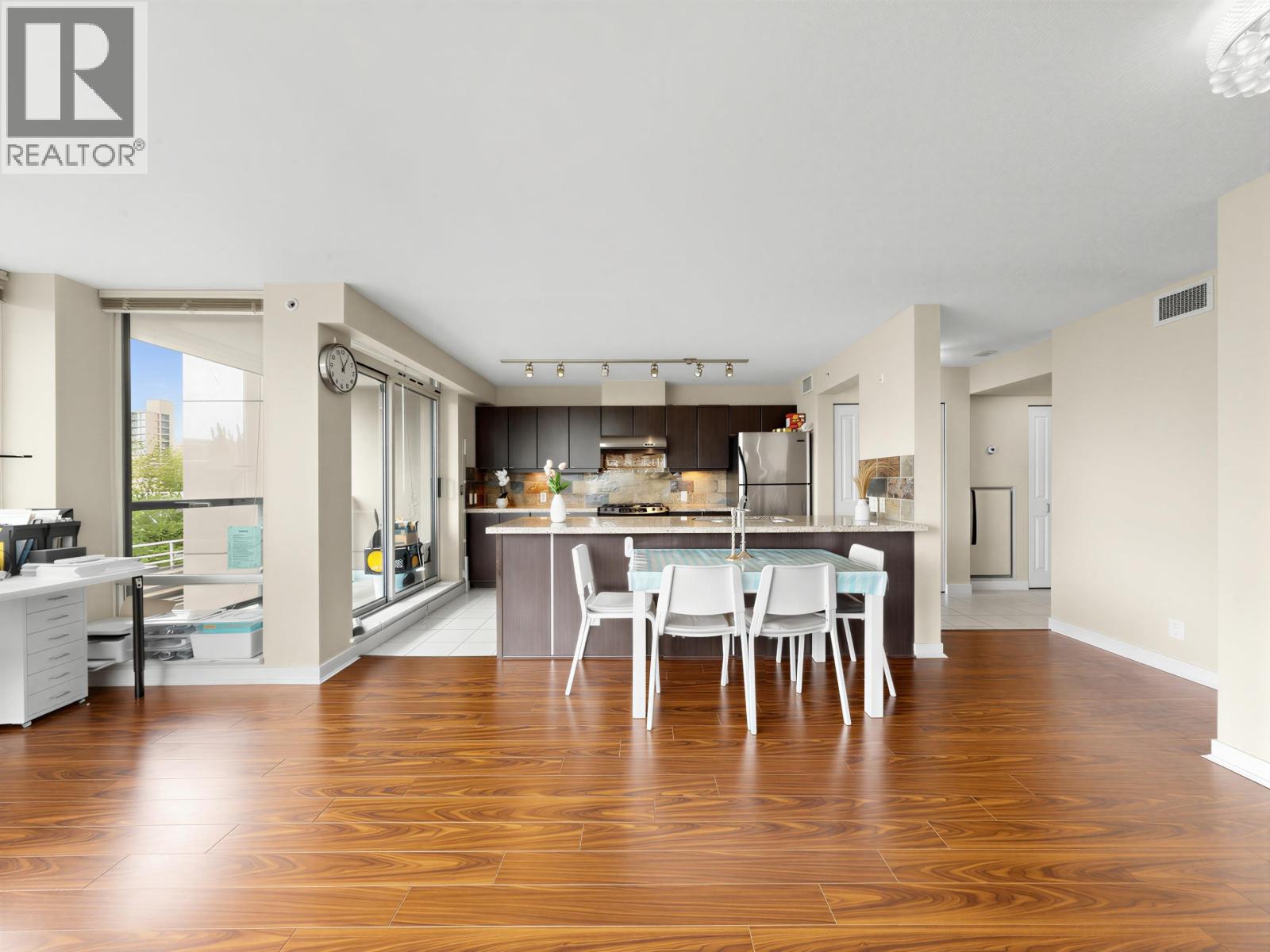 607 6068 No.3 Road, Richmond, British Columbia  V6Y 4M7 - Photo 4 - R3121247