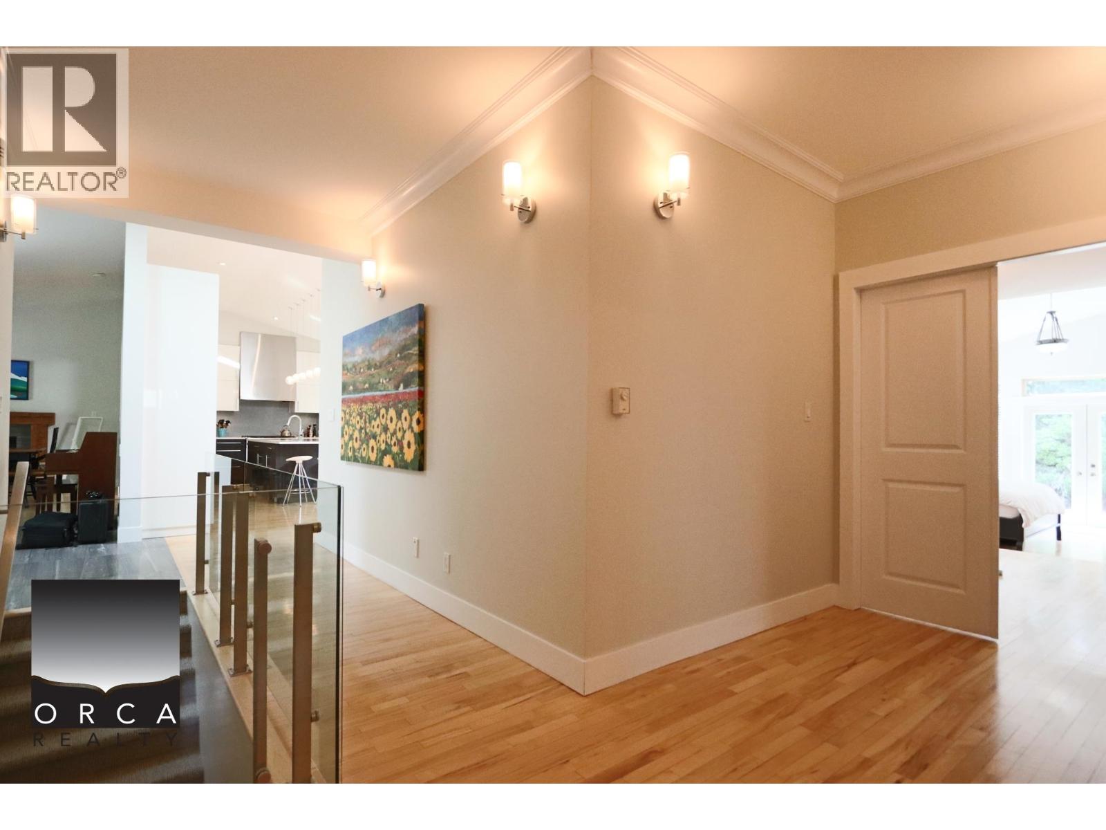3685 Sunnycrest Drive, North Vancouver, British Columbia  V7R 3C5 - Photo 12 - R3122430