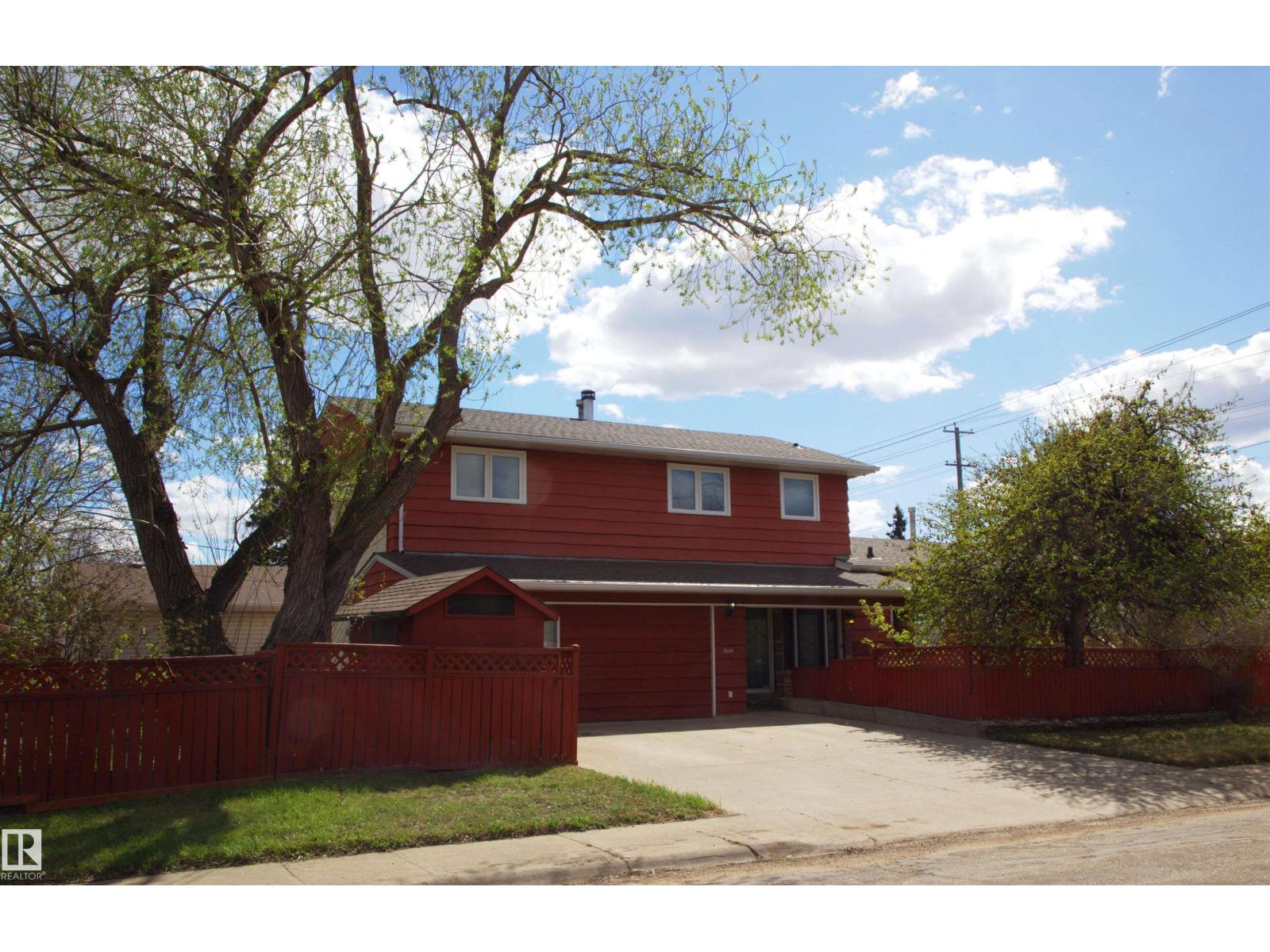 12137 50 ST NW, edmonton, Alberta