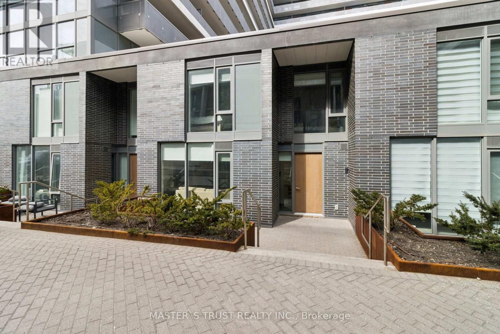Th109 - 160 Flemington Road E, Toronto, Ontario  M6A 0A9 - Photo 2 - W13114414