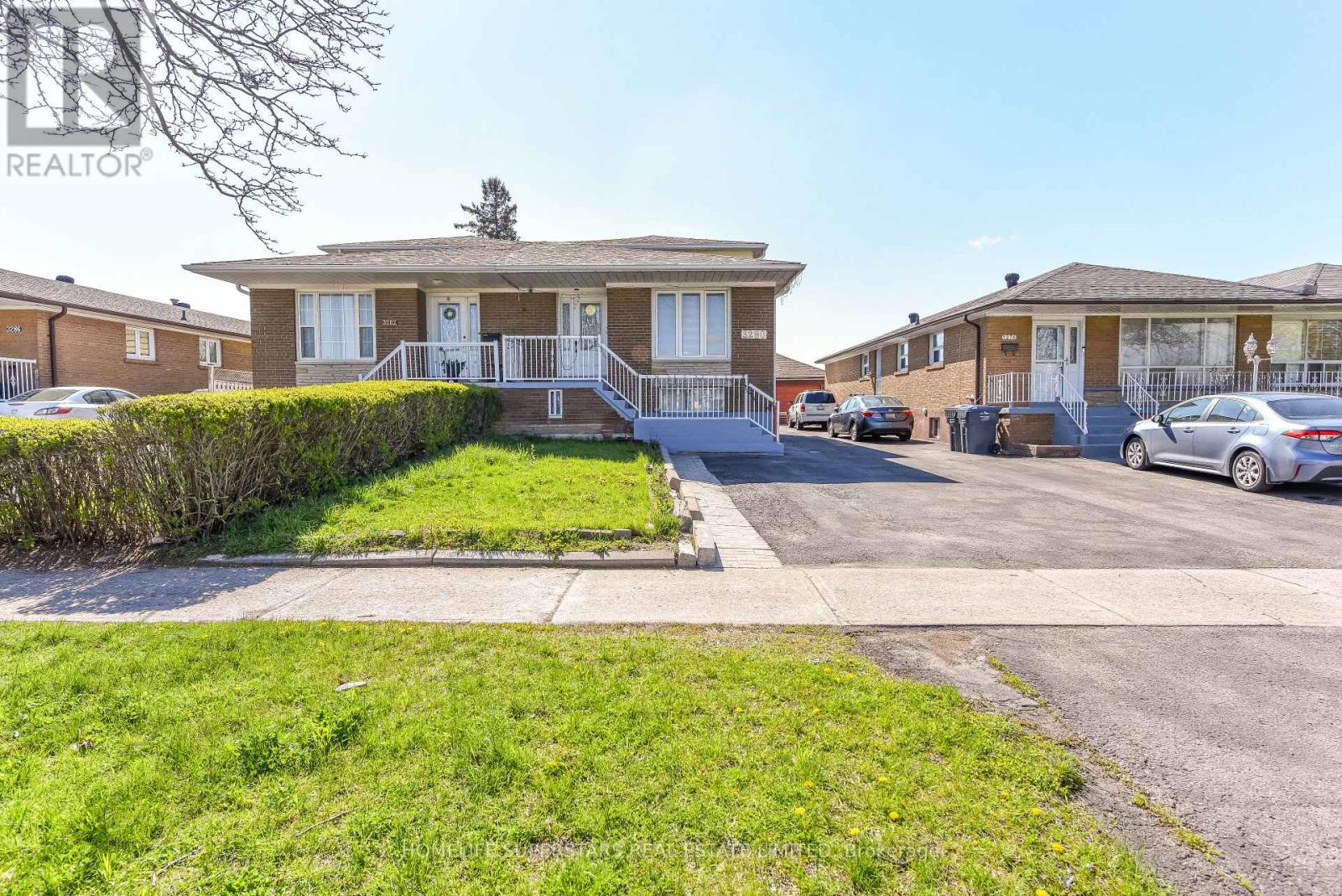 3280 CLARA DRIVE, Mississauga, Ontario