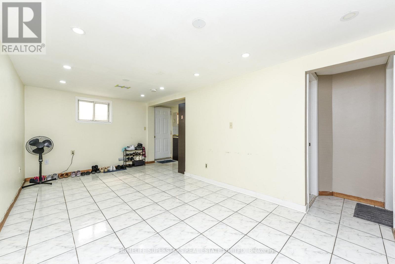 3280 Clara Drive, Mississauga, Ontario  L4T 2C7 - Photo 25 - W13114416