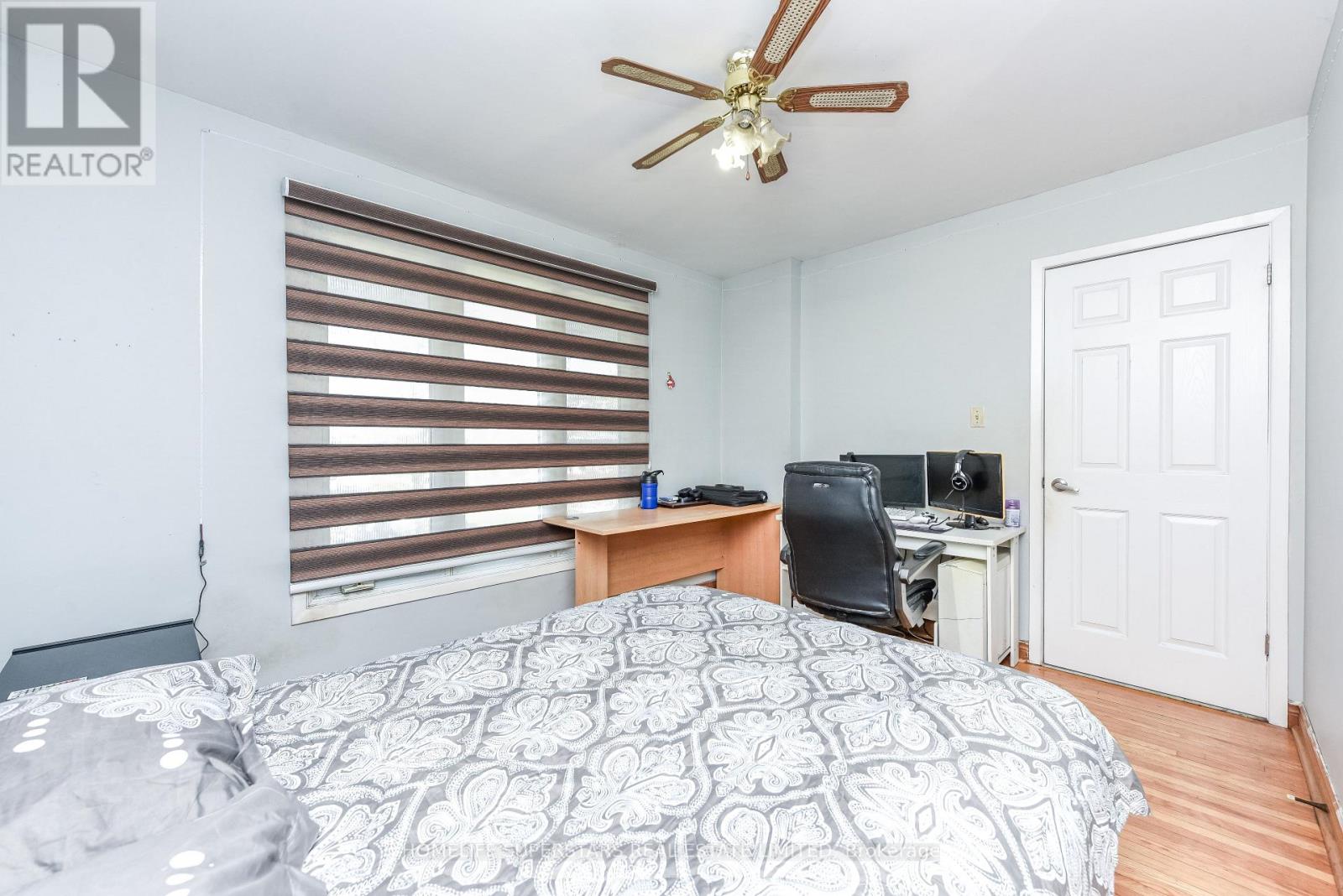 3280 Clara Drive, Mississauga, Ontario  L4T 2C7 - Photo 4 - W13114416