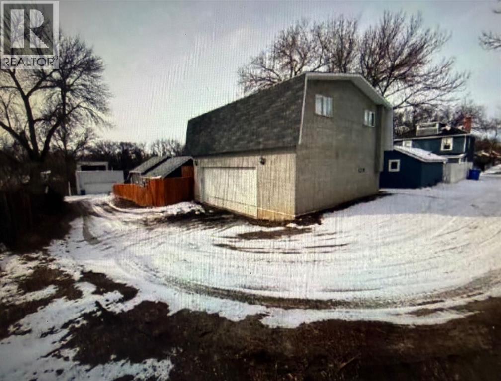 1241 8 Avenue S, Lethbridge, Alberta  T1J 1R2 - Photo 12 - A2309294