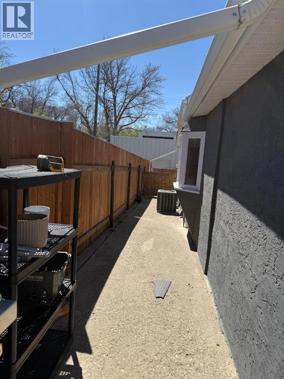 1241 8 Avenue S, Lethbridge, Alberta  T1J 1R2 - Photo 24 - A2309294