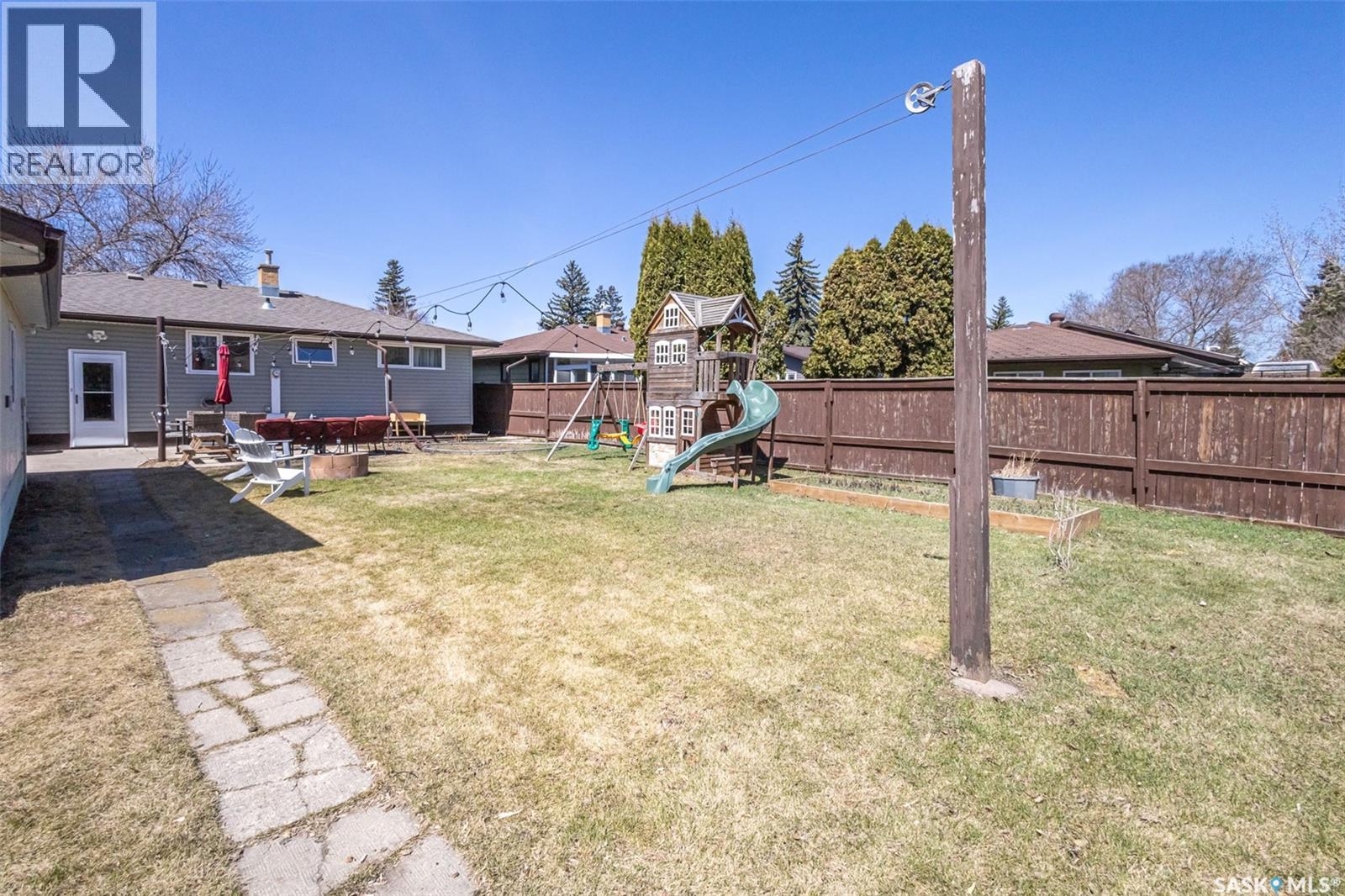 38 Morris Drive, Saskatoon, Saskatchewan  S7L 3T9 - Photo 34 - SK035174