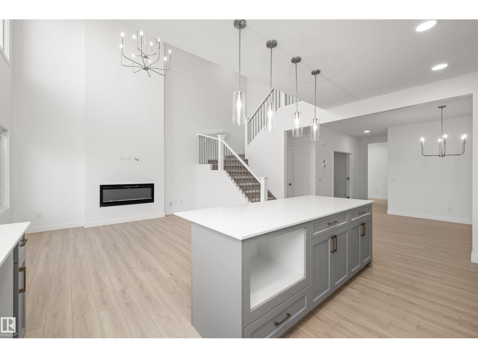 17615 7 St Ne, Edmonton, Alberta  T5Y 4K3 - Photo 10 - E4475089