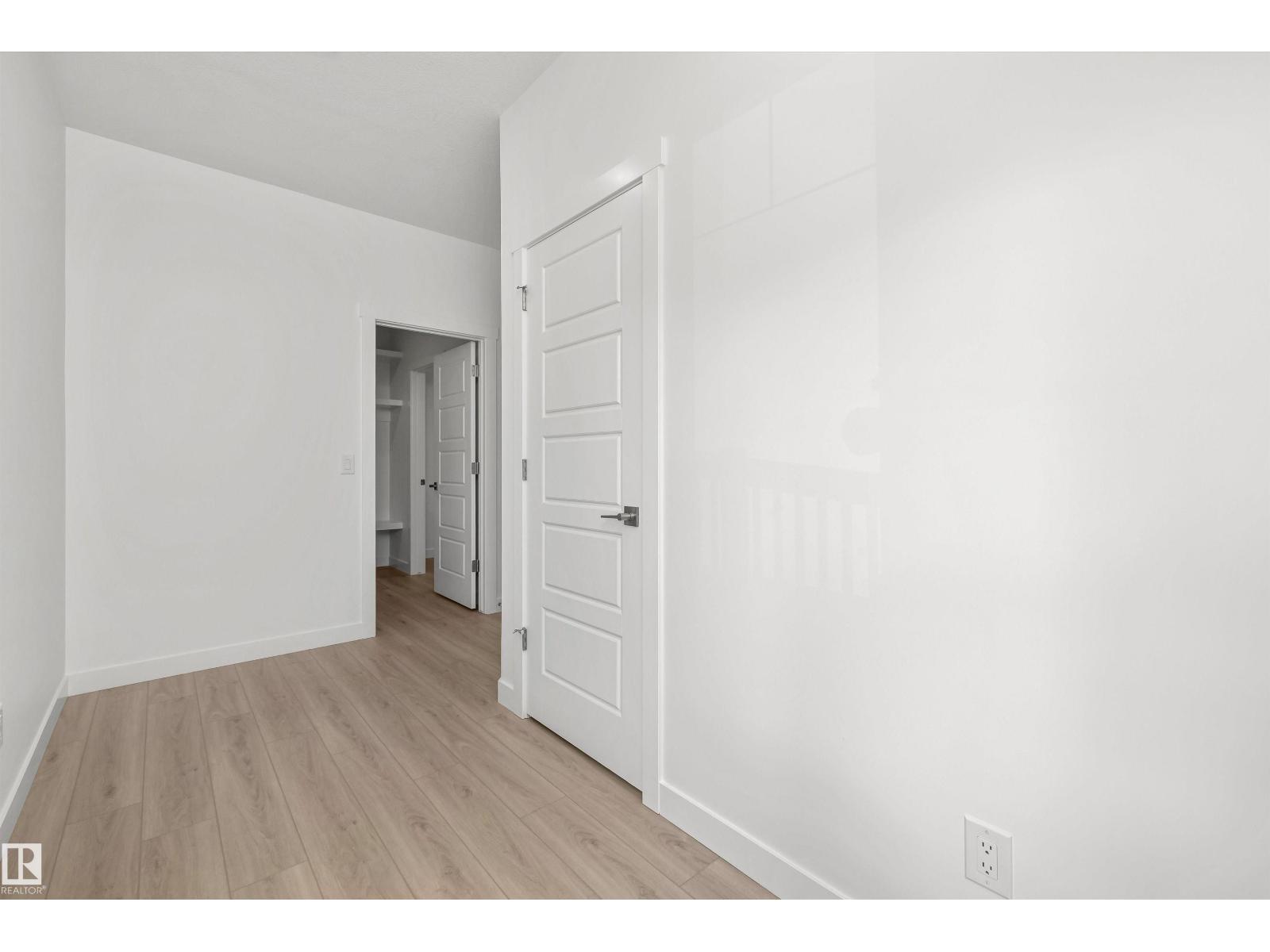 17615 7 St Ne, Edmonton, Alberta  T5Y 4K3 - Photo 4 - E4475089