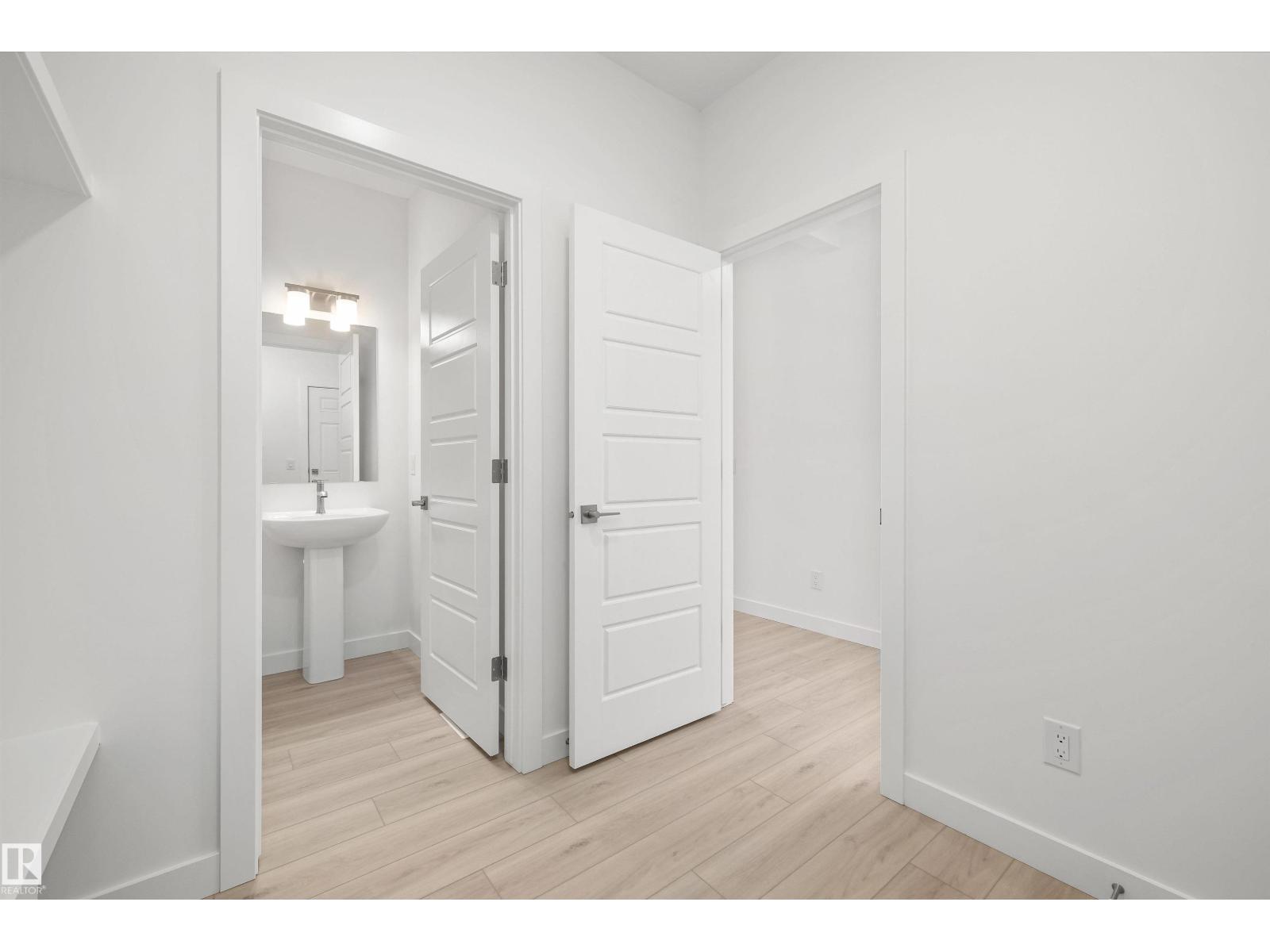 17615 7 St Ne, Edmonton, Alberta  T5Y 4K3 - Photo 6 - E4475089