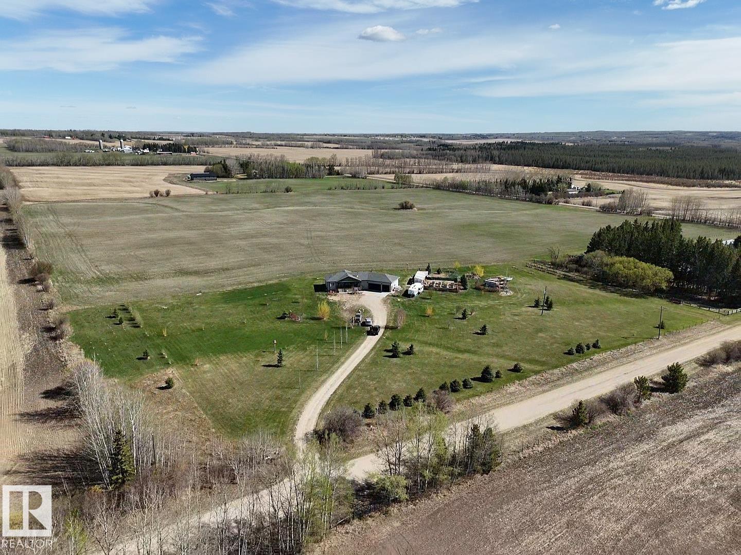 2208 Twp Road 534, Rural Lac Ste. Anne County, Alberta  T0E 1V0 - Photo 28 - E4487091
