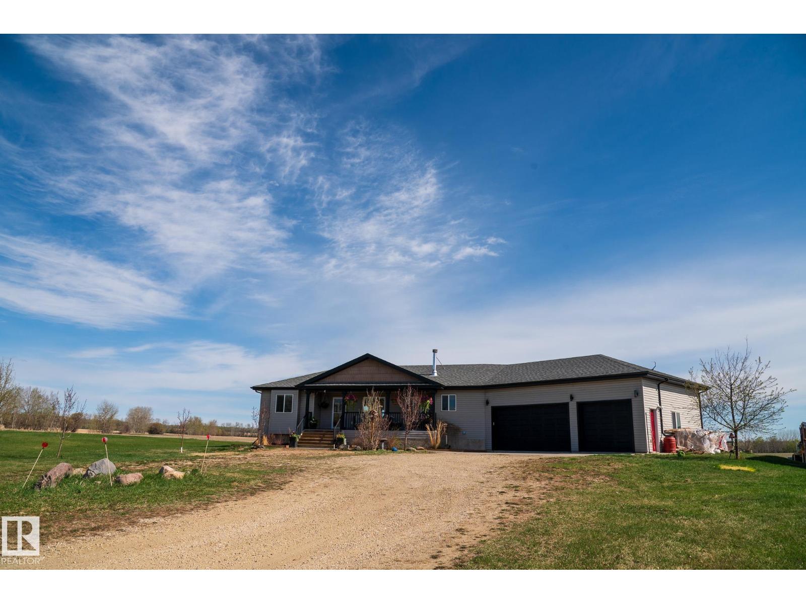 2208 Twp Road 534, Rural Lac Ste. Anne County, Alberta  T0E 1V0 - Photo 3 - E4487091