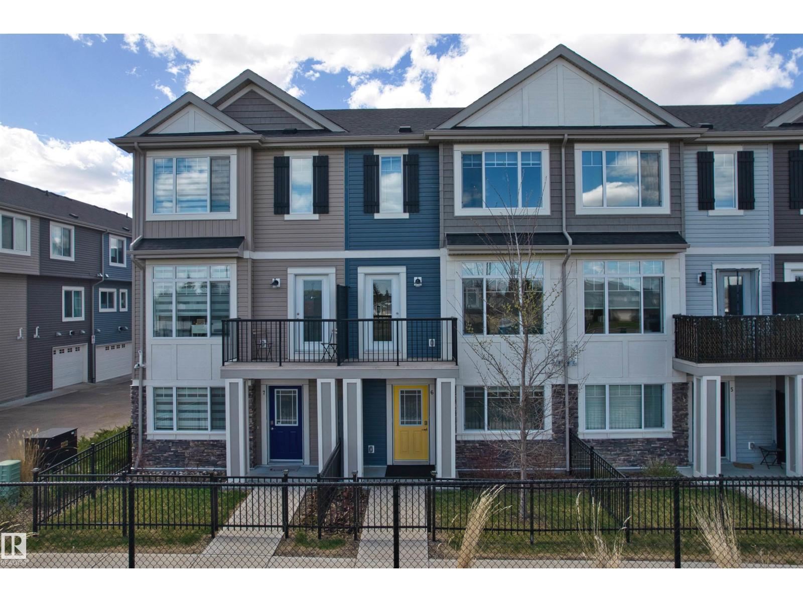 #6 11373 12 AV NW, edmonton, Alberta