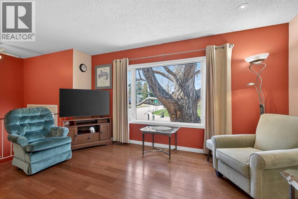 124 Lynnbrook Road Se, Calgary, Alberta  T2C 1S6 - Photo 6 - A2298105