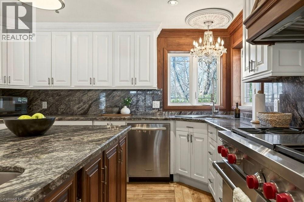 389 Clarendon Drive, Ancaster, Ontario  L9G 2Z1 - Photo 11 - 40810083