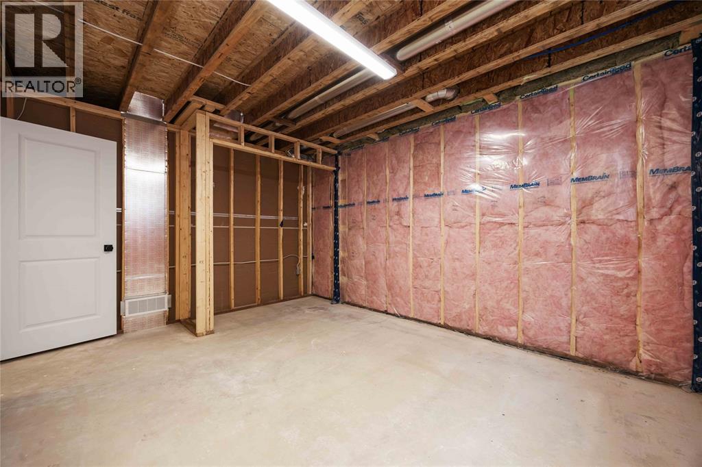 230 Nicholas Street, Sarnia photo 39