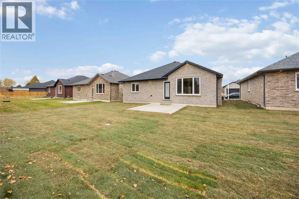 230 Nicholas Street, Sarnia photo 46