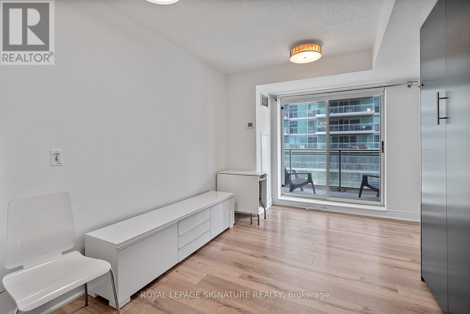 614 - 50 Lynn Williams Street, Toronto, Ontario  M6K 3R9 - Photo 11 - C13114454