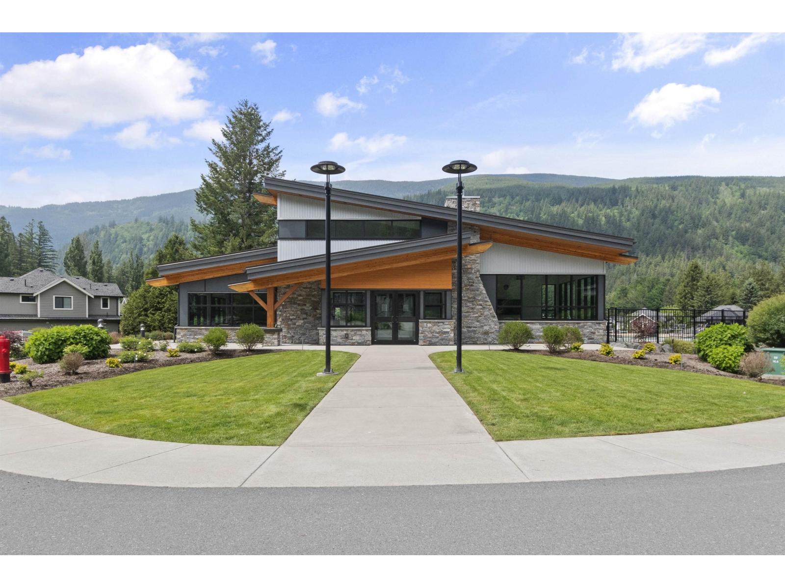 61 1885 Columbia Valley Road, Cultus Lake South, Lindell Beach, British Columbia  V2R 1J8 - Photo 34 - R3122003