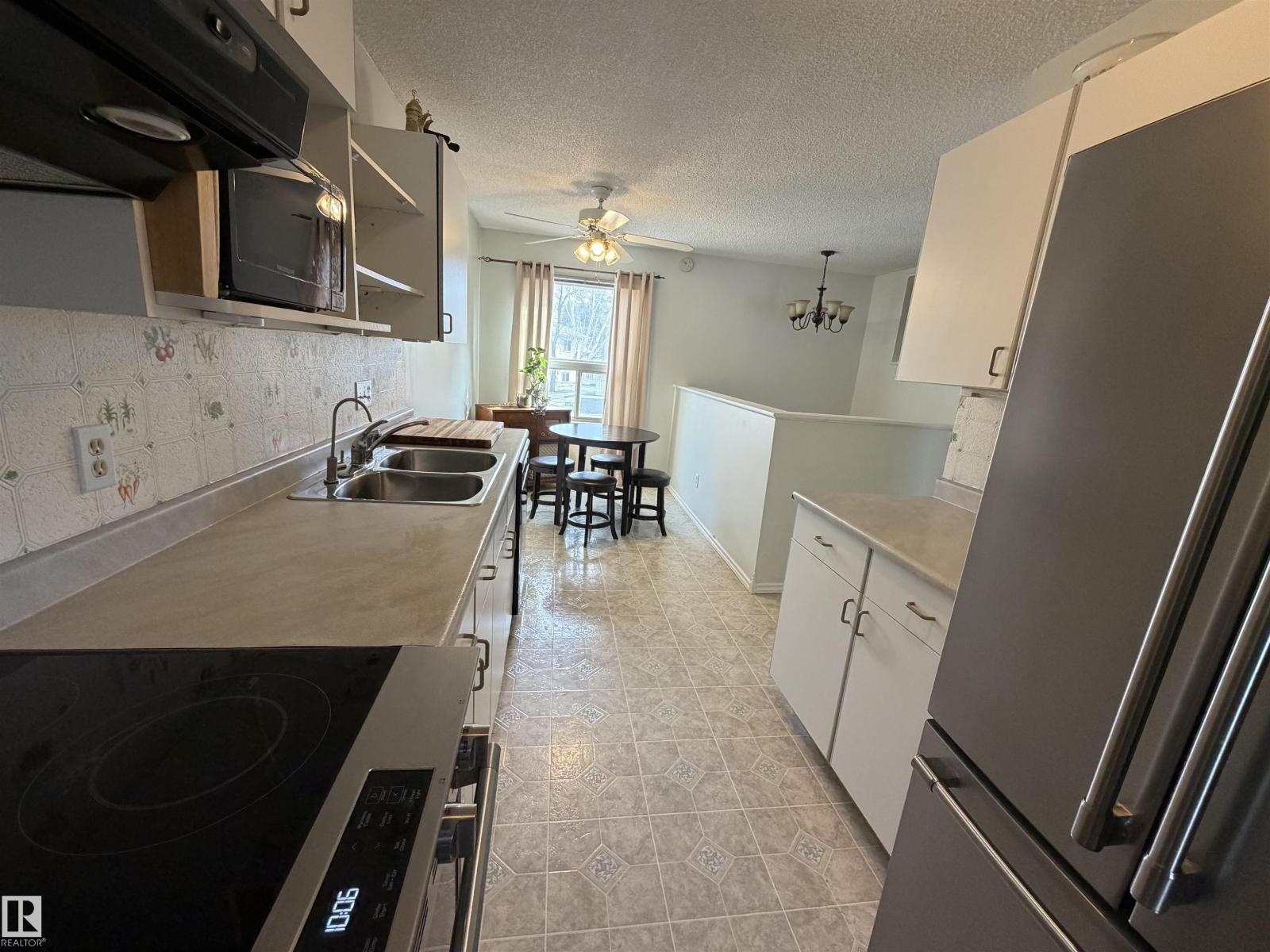 1875 Mill Woods Rd E Nw, Edmonton, Alberta  T6L 6K2 - Photo 3 - E4487092