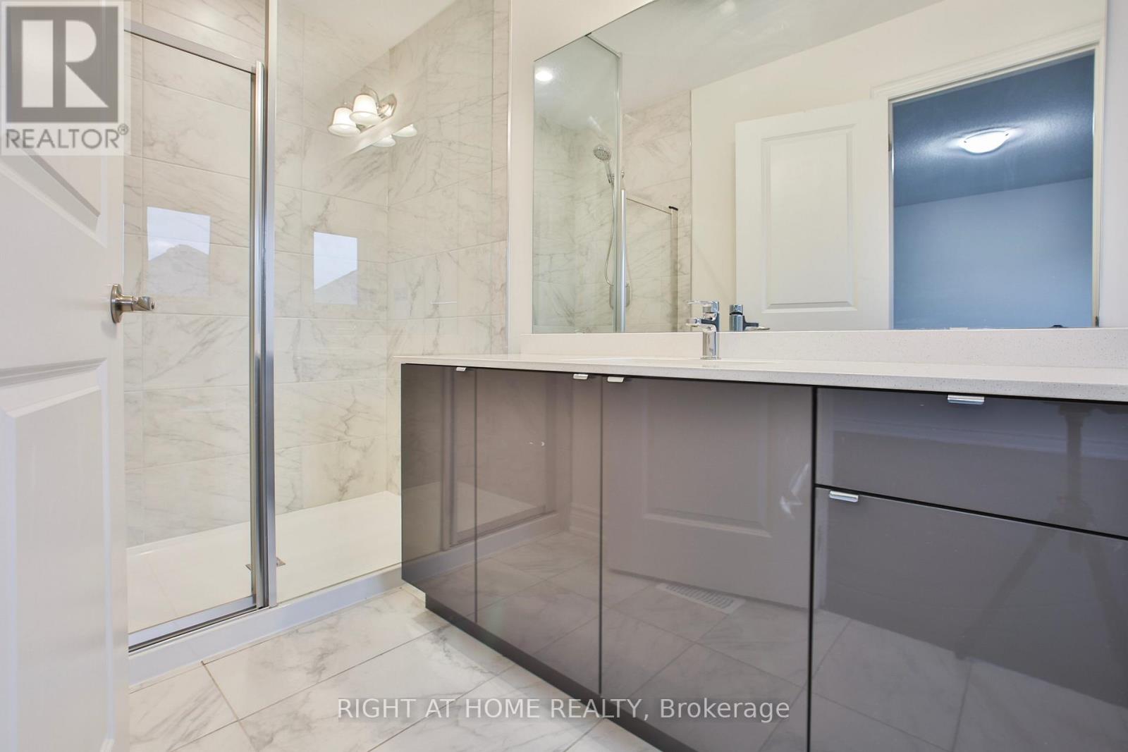 Upper - 25 Hubbell Road, Brampton, Ontario  L6Y 1P3 - Photo 36 - W13114442