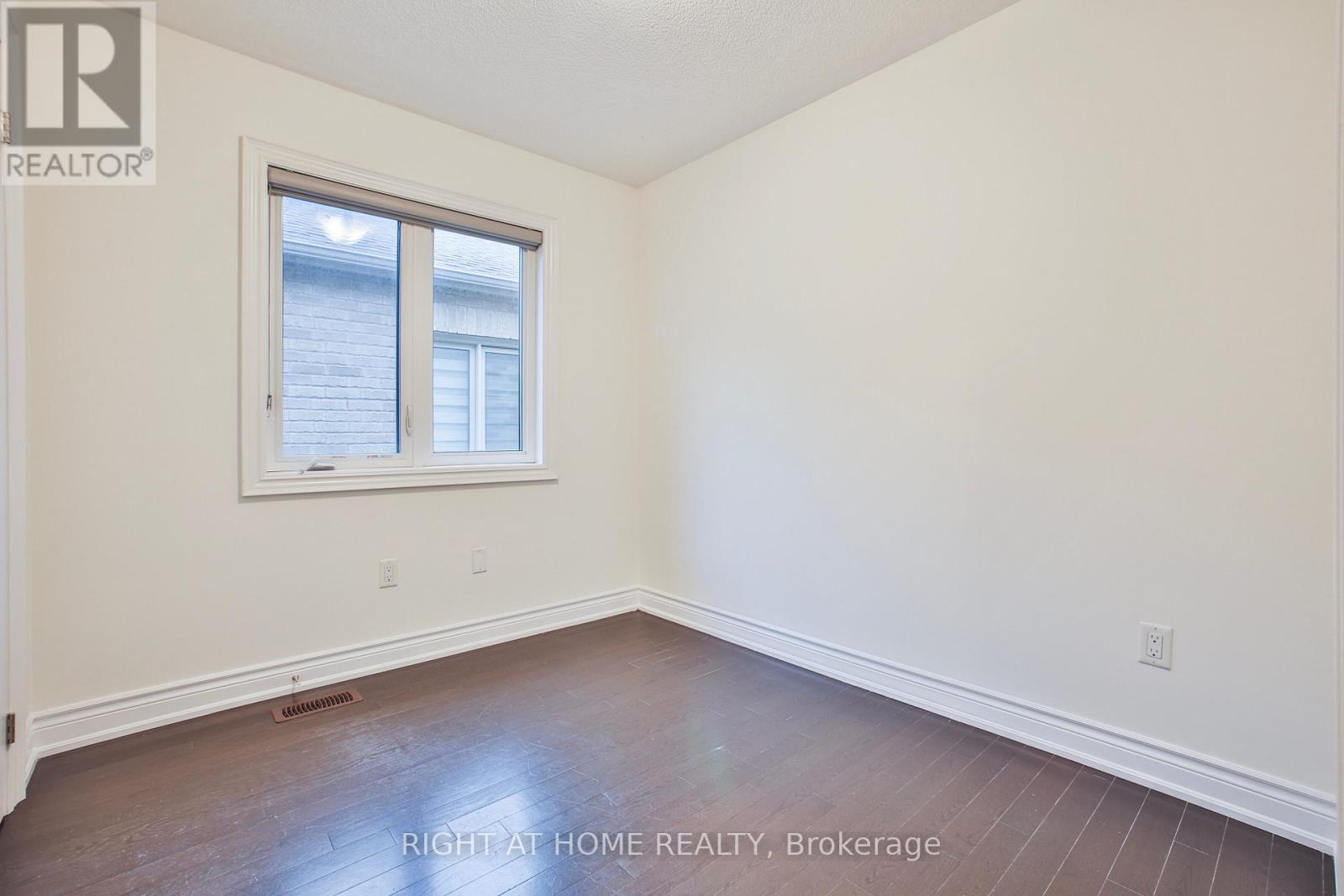 Upper - 25 Hubbell Road, Brampton, Ontario  L6Y 1P3 - Photo 38 - W13114442