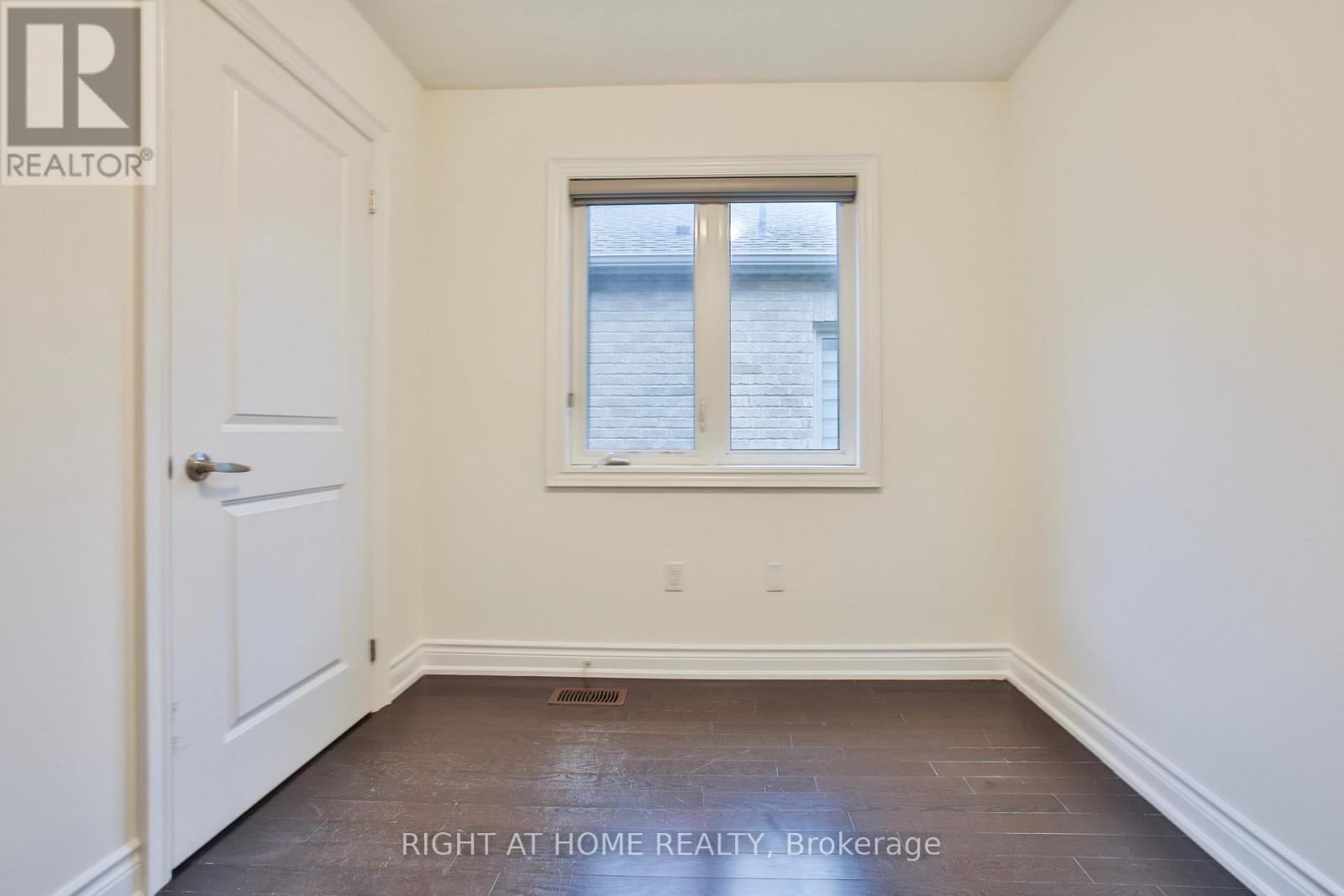 Upper - 25 Hubbell Road, Brampton, Ontario  L6Y 1P3 - Photo 39 - W13114442