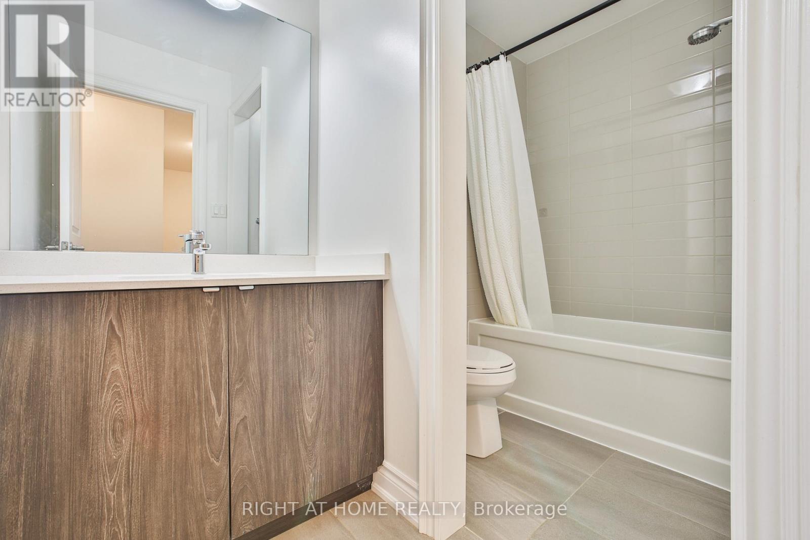 Upper - 25 Hubbell Road, Brampton, Ontario  L6Y 1P3 - Photo 41 - W13114442