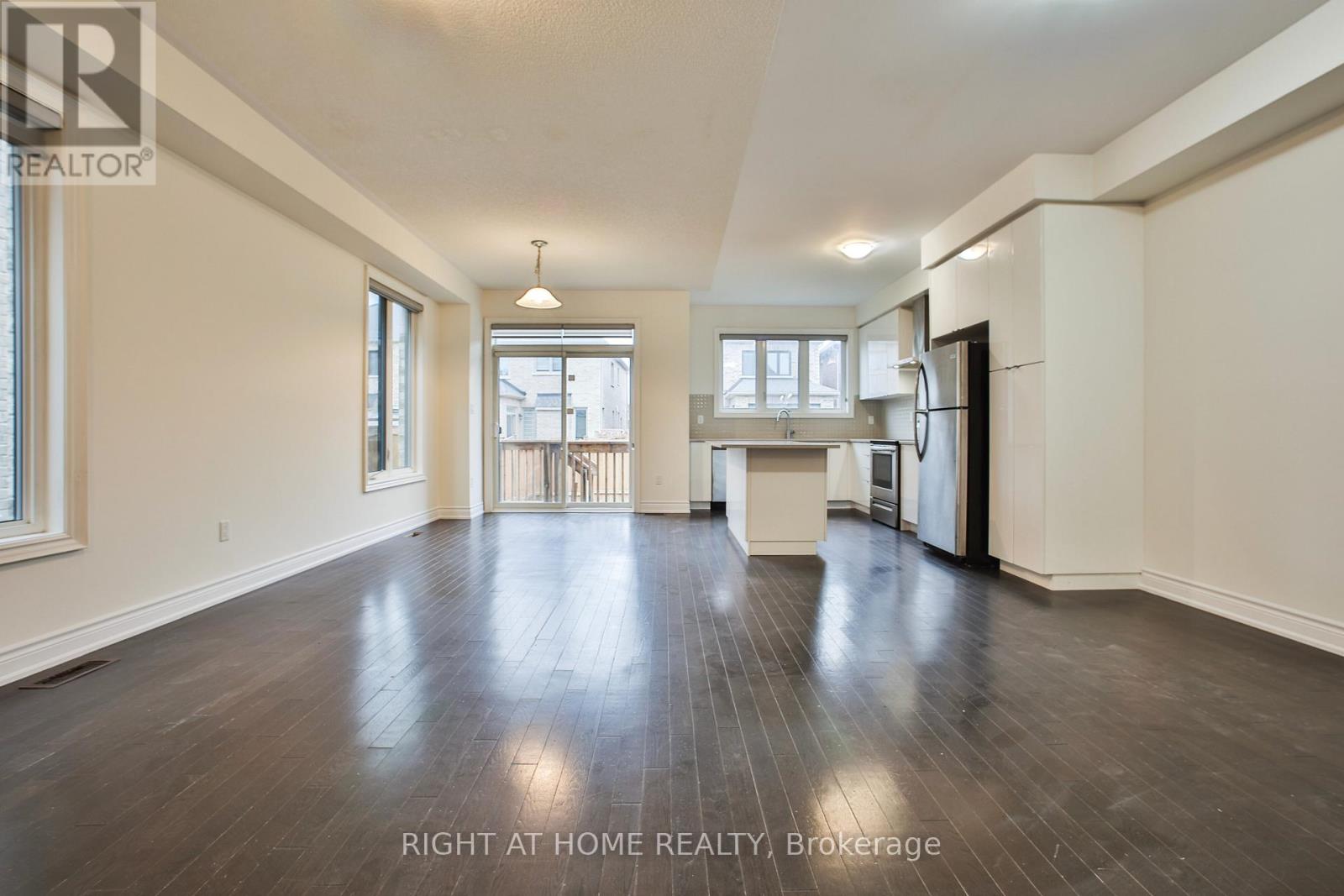 Upper - 25 Hubbell Road, Brampton, Ontario  L6Y 1P3 - Photo 8 - W13114442
