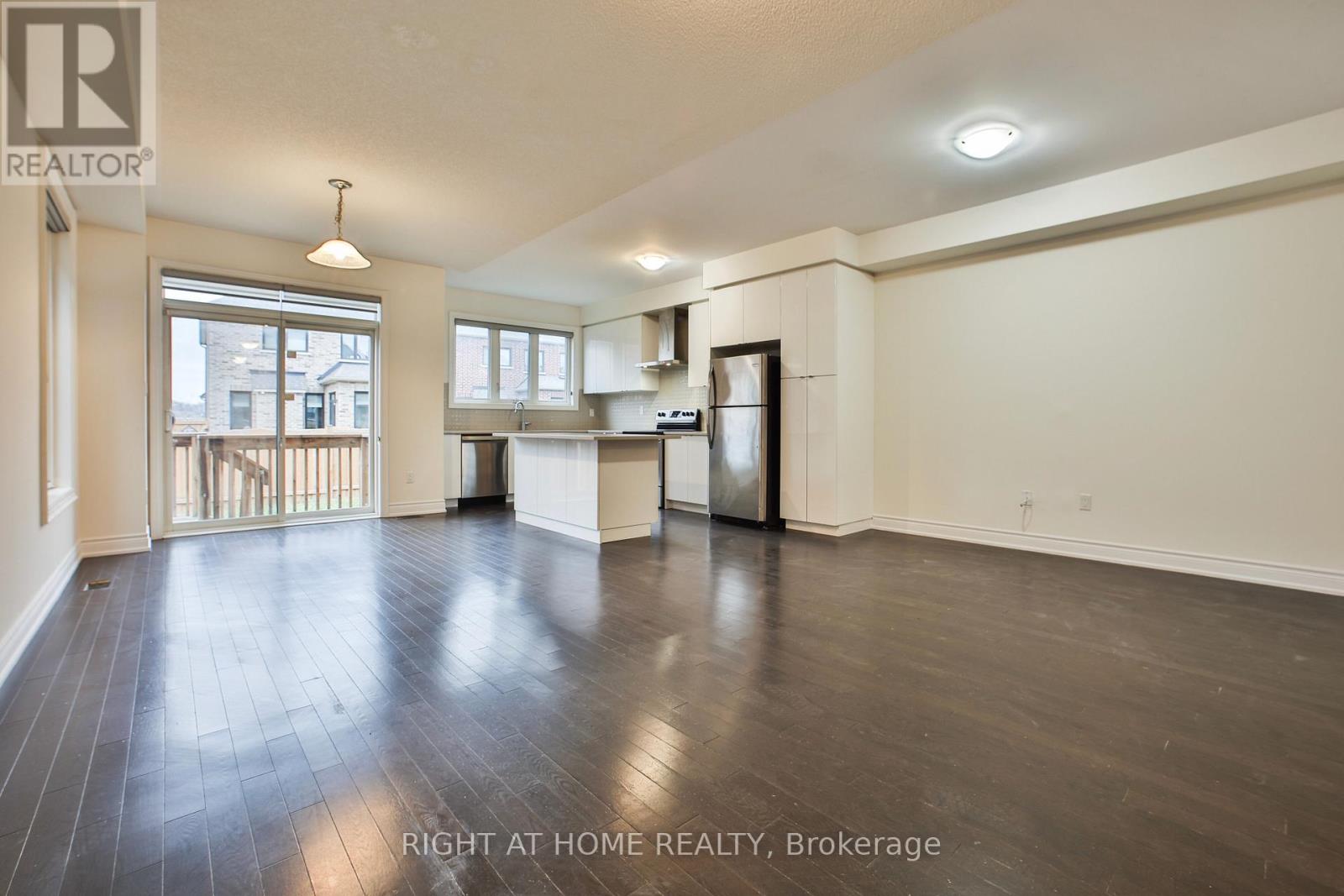 Upper - 25 Hubbell Road, Brampton, Ontario  L6Y 1P3 - Photo 9 - W13114442