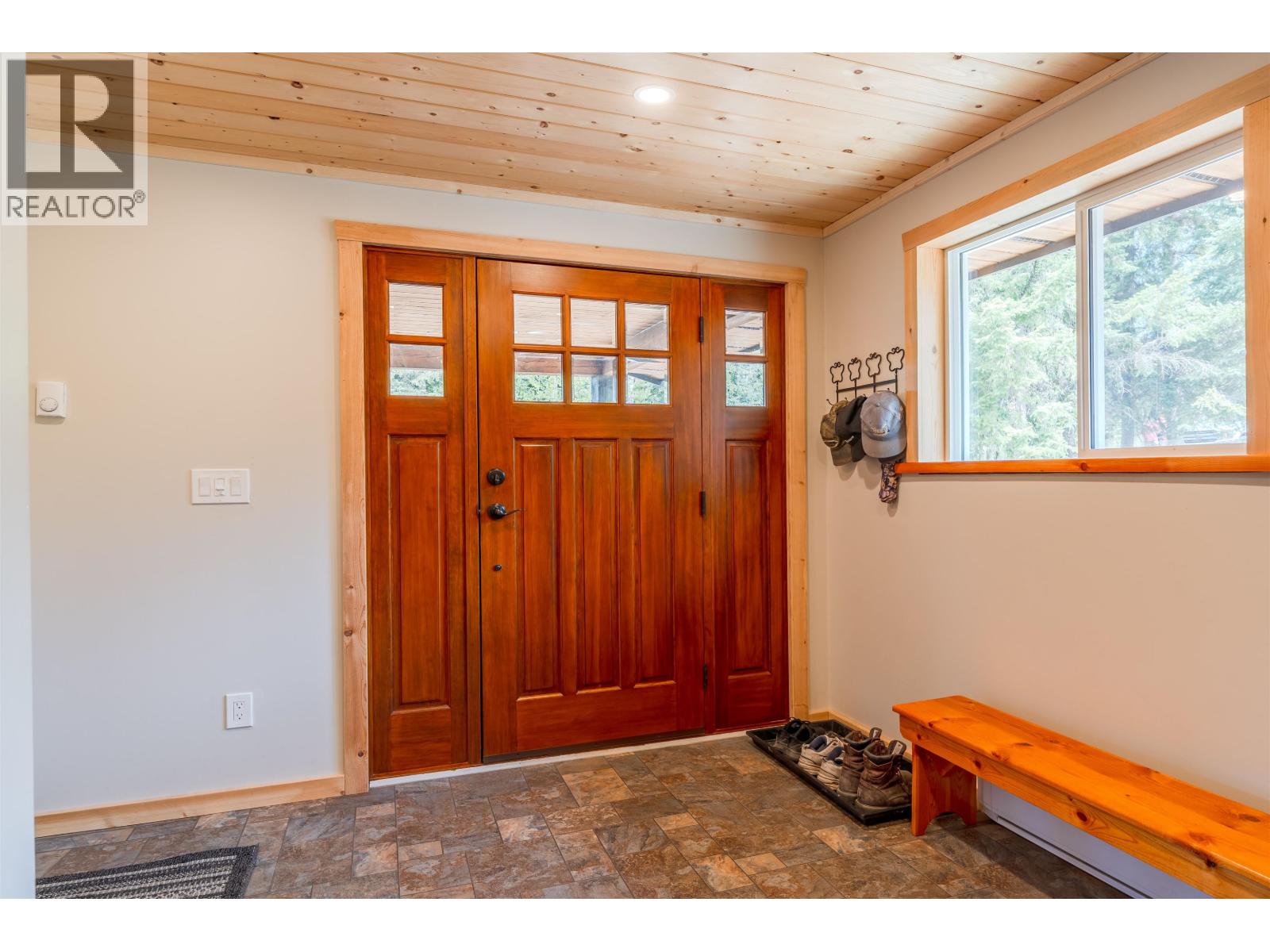3382 Bradley Creek Road, Forest Grove, British Columbia  V0K 1M0 - Photo 19 - R3122453