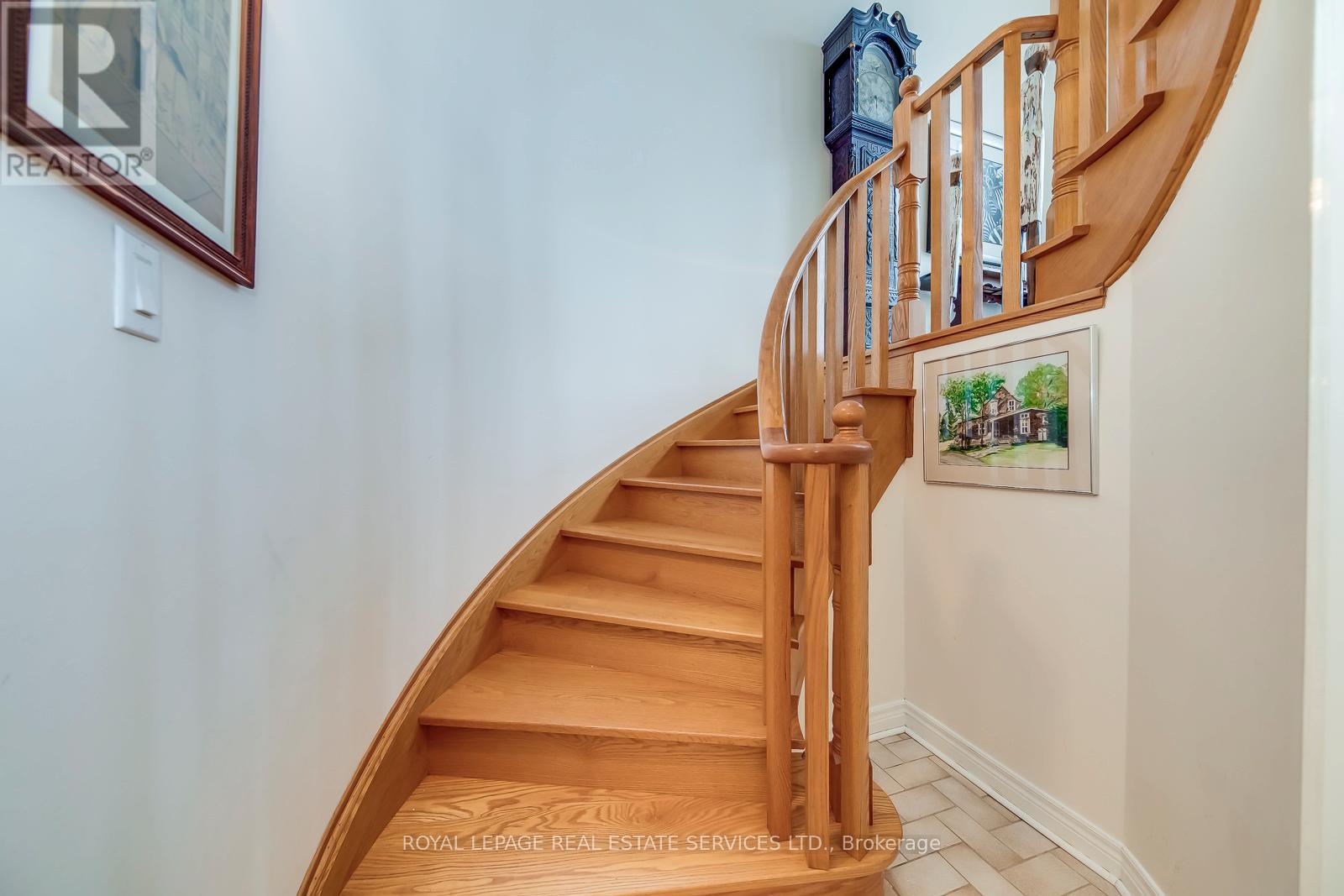 175 La Rose Avenue, Toronto, Ontario  M9P 3W1 - Photo 42 - W13077748