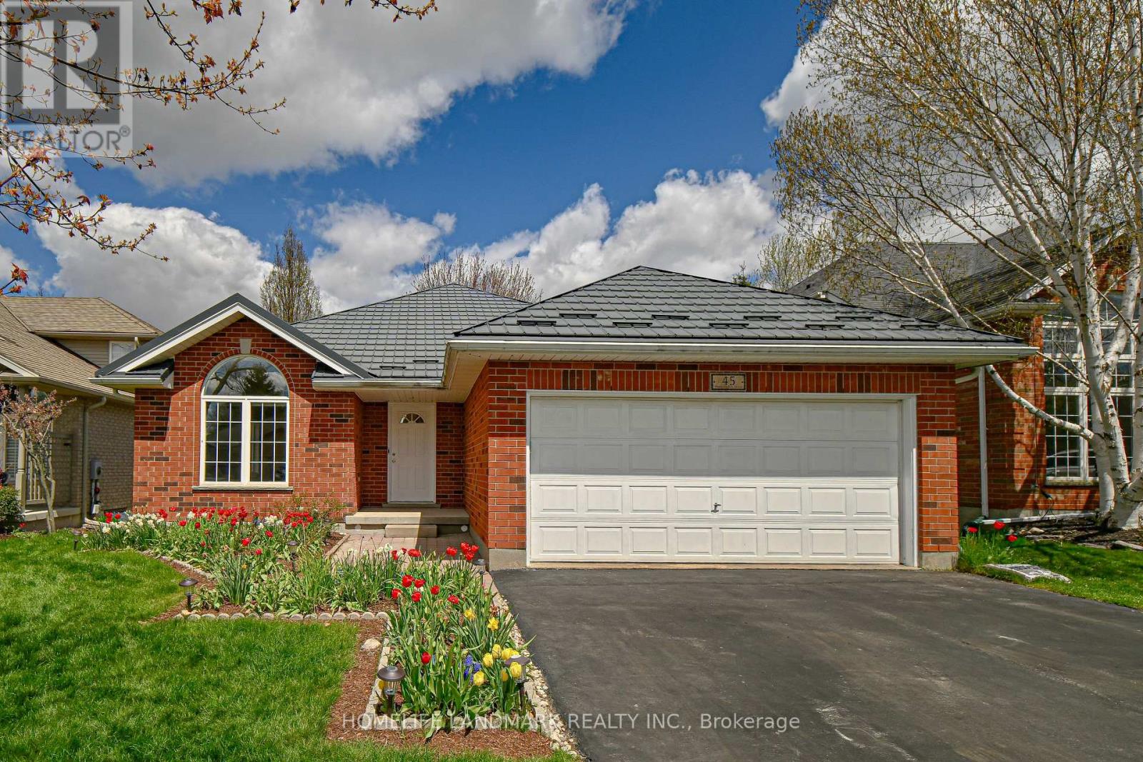 45 PHEASANT RUN DRIVE, Guelph, Ontario