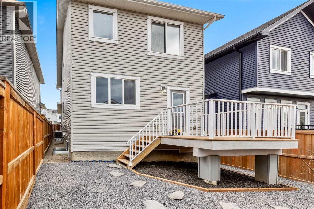 19 Heritage Rise, Cochrane, Alberta  T4C 2R4 - Photo 43 - A2309687