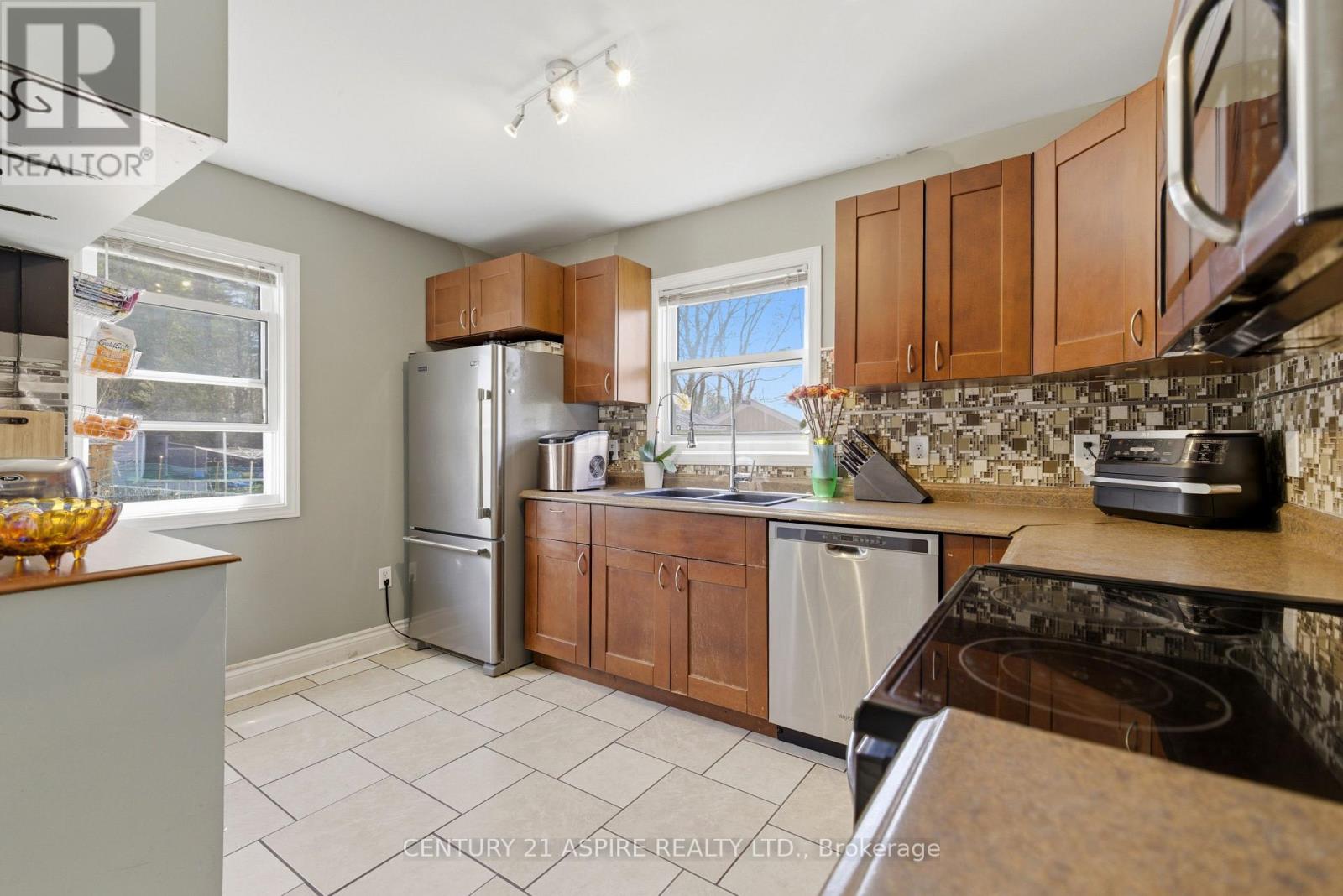 21 Rutherford Avenue, Deep River, Ontario  K0J 1P0 - Photo 13 - X13114490