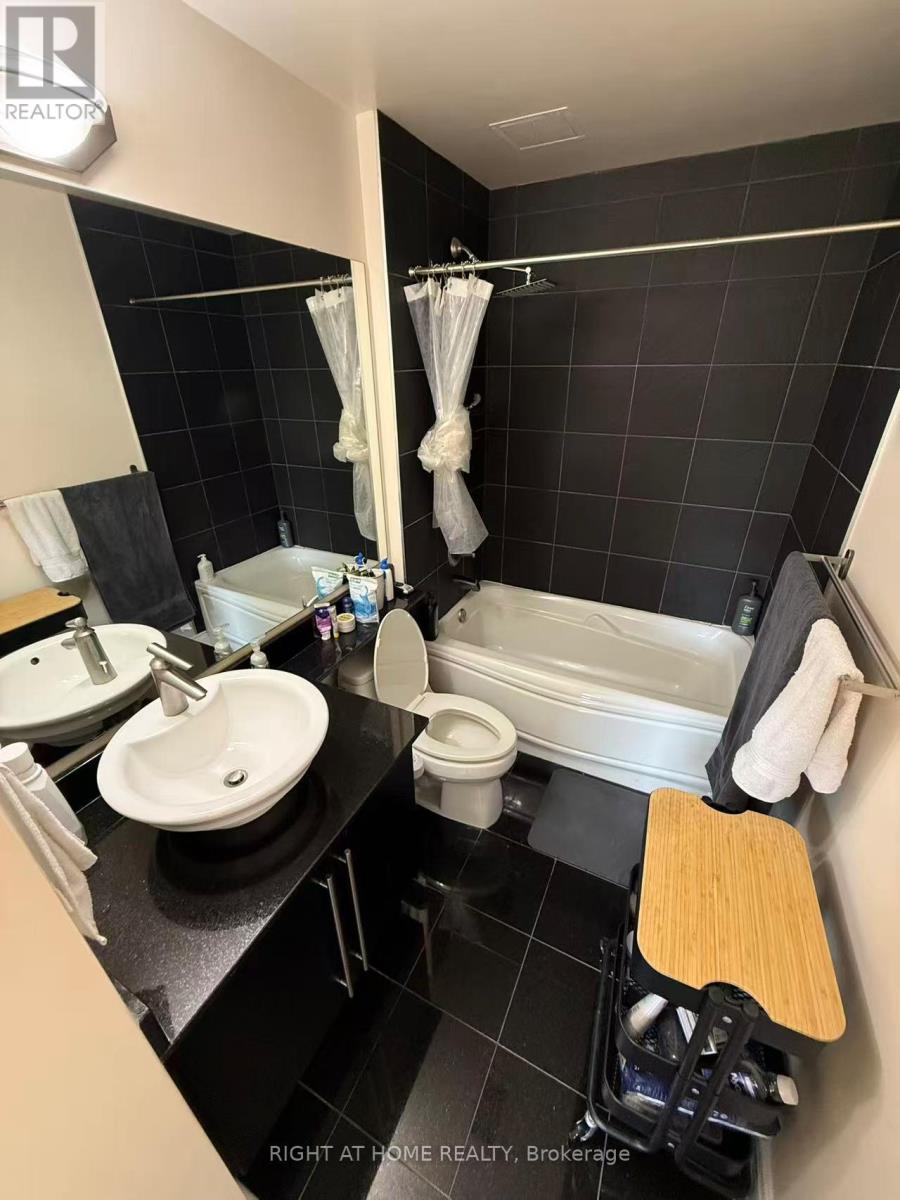 1204 - 95 Bronson Avenue, Ottawa, Ontario  K1R 1E2 - Photo 17 - X13114520
