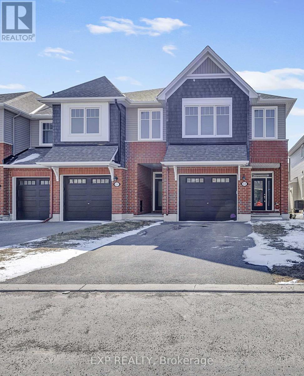 618 Taliesin Crescent, Ottawa, Ontario  K2S 2W5 - Photo 3 - X13114542