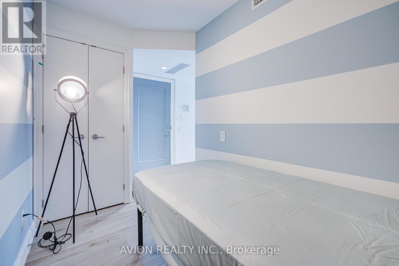 1920 - 155 Yorkville Avenue, Toronto, Ontario  M5R 0B4 - Photo 18 - C13114484