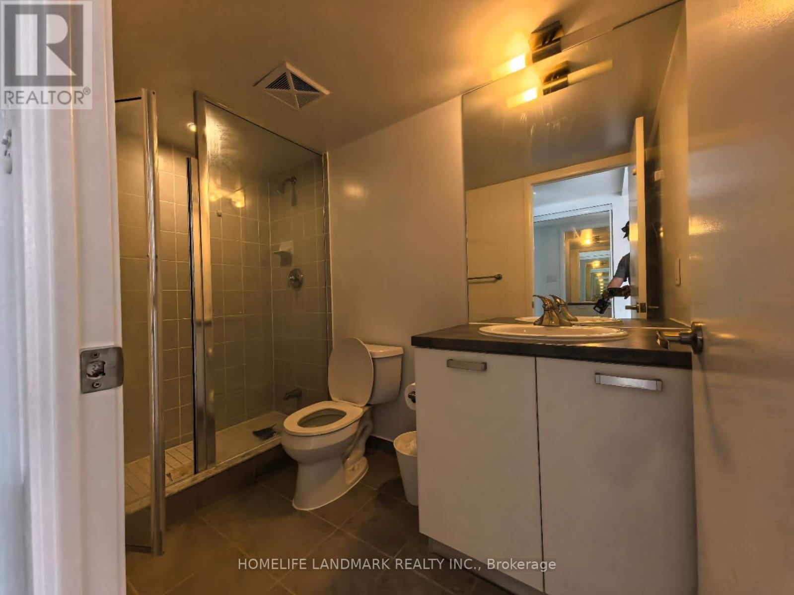 1403 - 38 Grenville Street, Toronto, Ontario  M4Y 1A5 - Photo 13 - C13114508