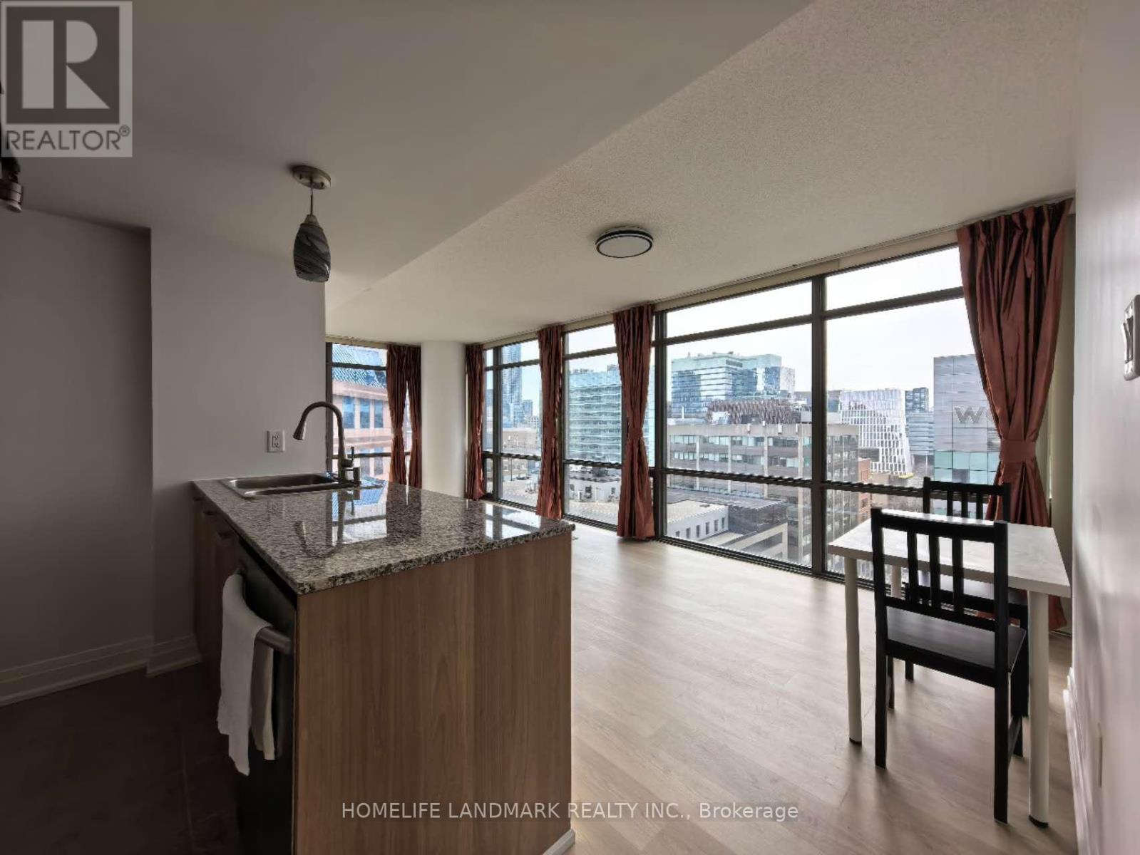 1403 - 38 Grenville Street, Toronto, Ontario  M4Y 1A5 - Photo 6 - C13114508