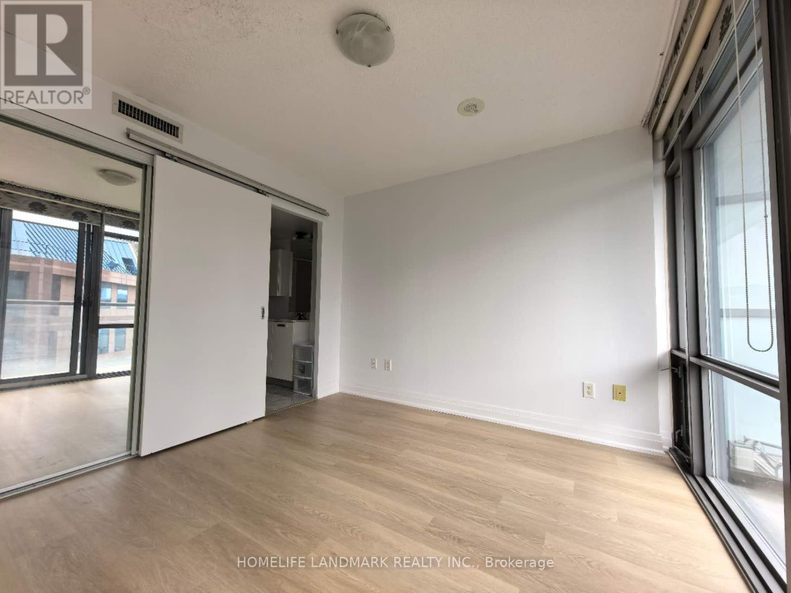 1403 - 38 Grenville Street, Toronto, Ontario  M4Y 1A5 - Photo 9 - C13114508