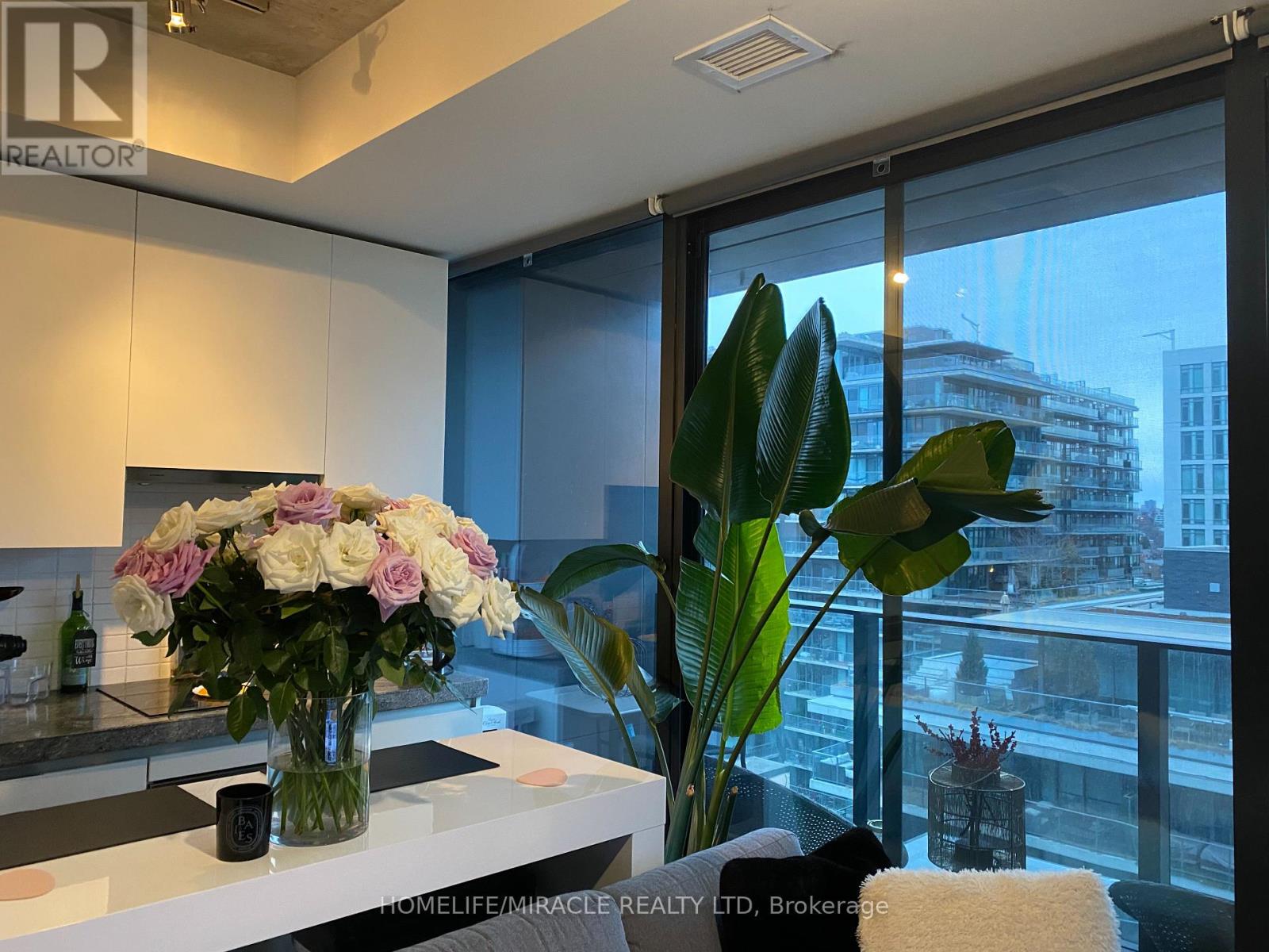1215 - 629 King Street W, Toronto, Ontario  M5V 1M5 - Photo 6 - C13114532