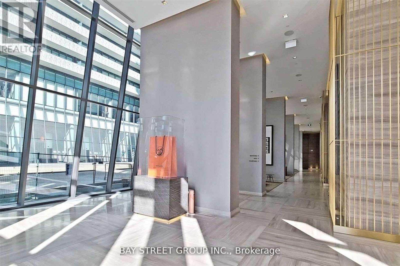2704 - 50 Charles Street E, Toronto, Ontario  M4Y 0C3 - Photo 10 - C13114534