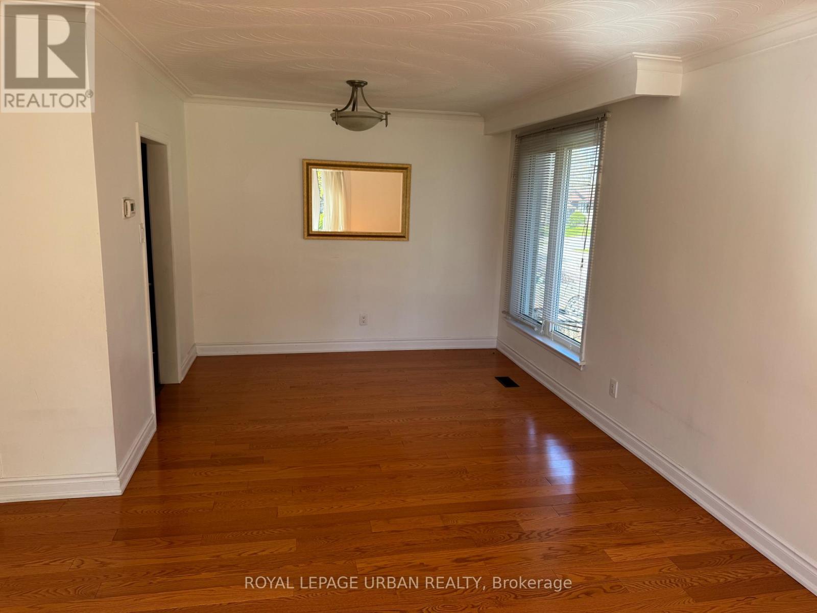 126 Marilake Drive, Toronto, Ontario  M1S 1V9 - Photo 5 - E13114514