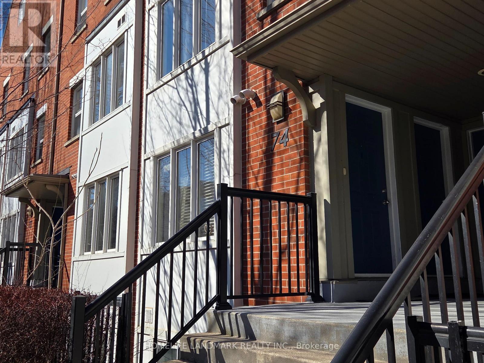 2 - 74 MUNRO STREET, Toronto, Ontario