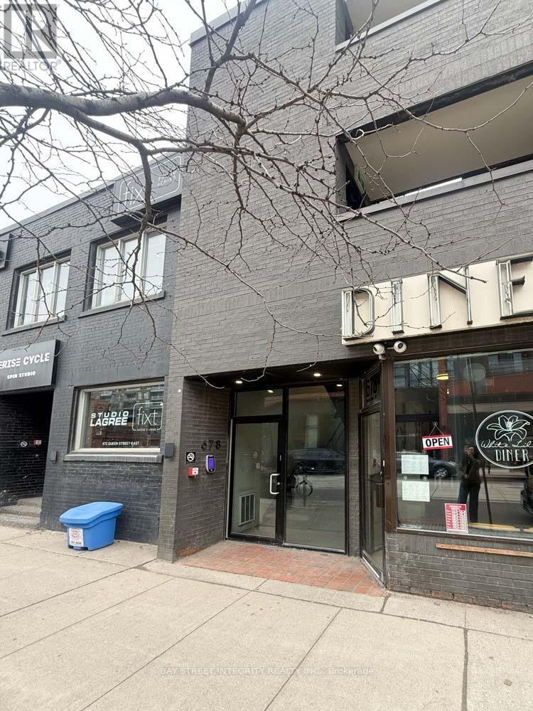 Unit 2 - 678 Queen Street E, Toronto, Ontario  M4M 1G8 - Photo 10 - E13114524