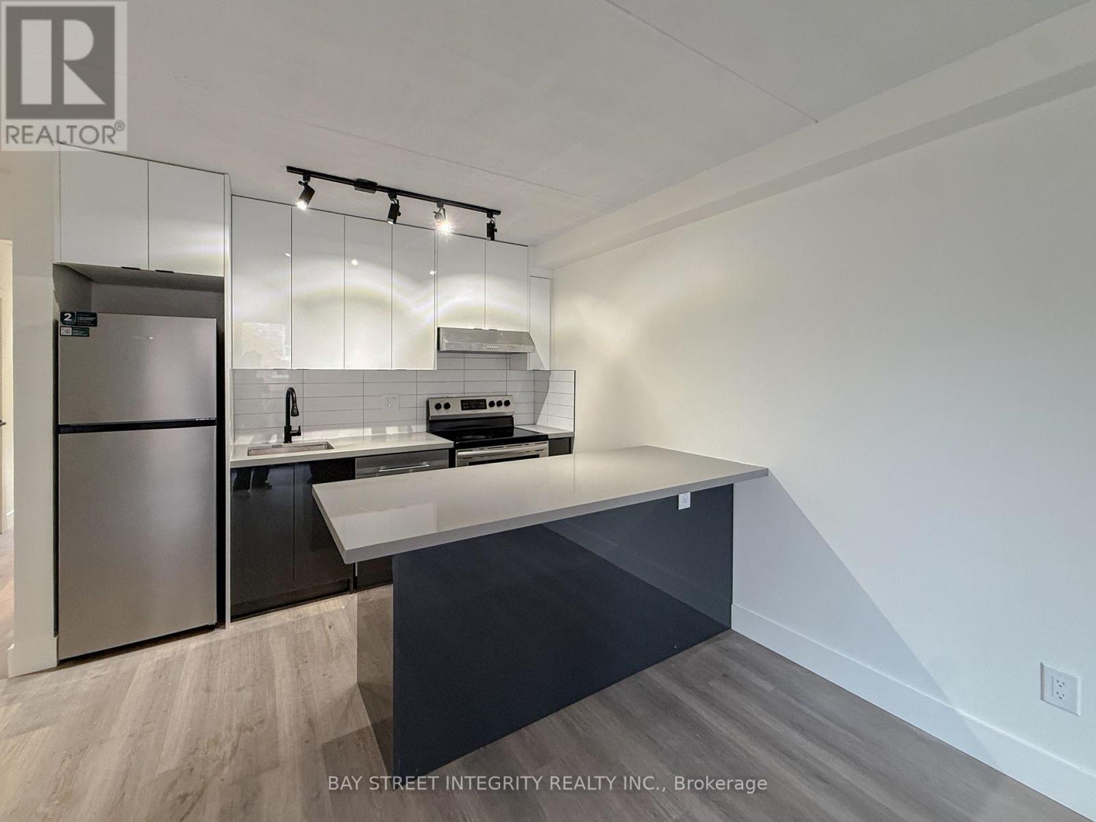 Unit 2 - 678 Queen Street E, Toronto, Ontario  M4M 1G8 - Photo 2 - E13114524