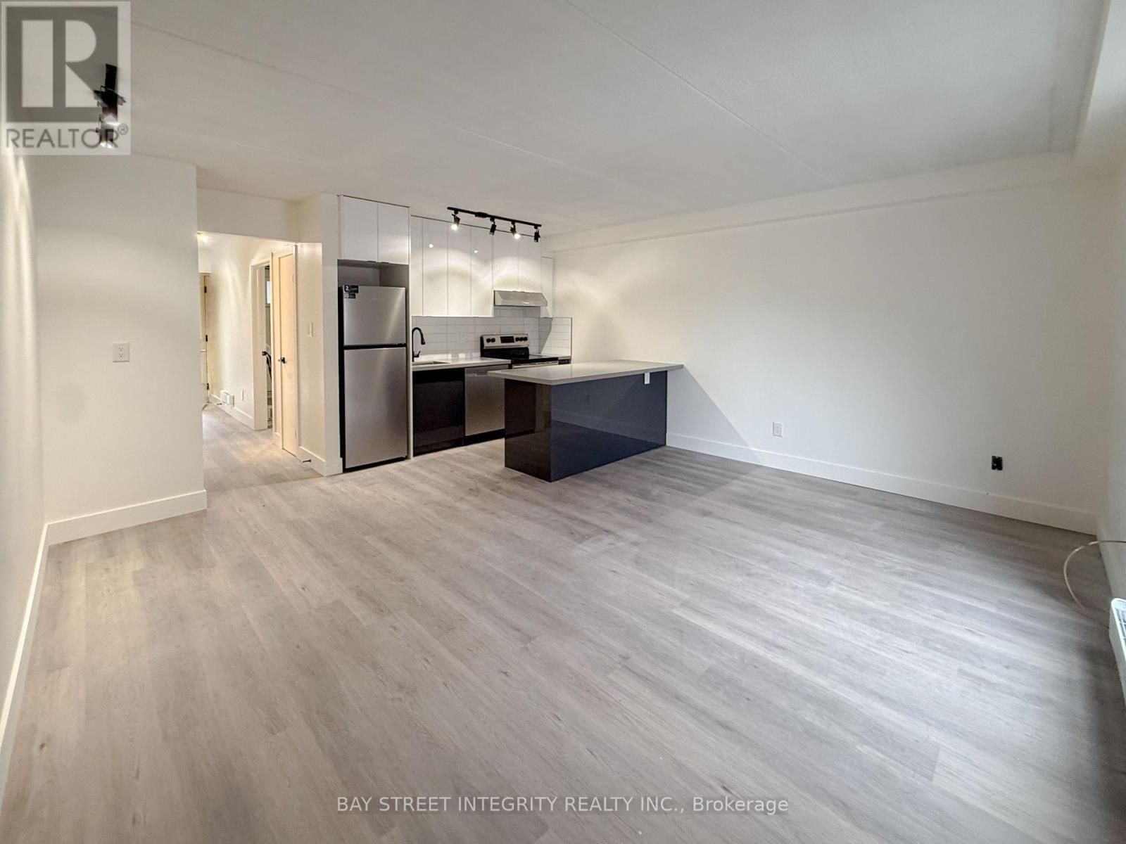 Unit 2 - 678 Queen Street E, Toronto, Ontario  M4M 1G8 - Photo 4 - E13114524