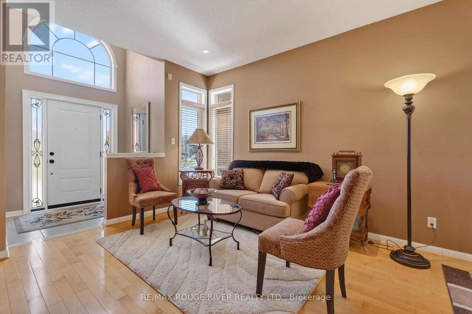 461 Summerpark Crescent, Pickering, Ontario  L1V 7A9 - Photo 8 - E13114558