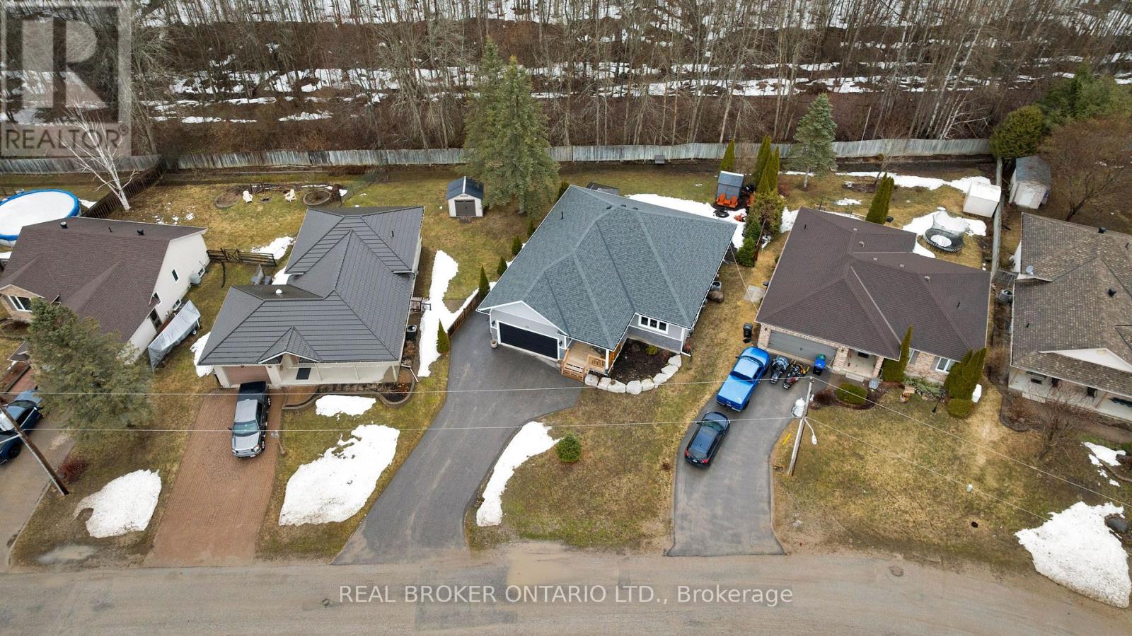46 Brick Pond Road, Severn, Ontario  L0K 1E0 - Photo 22 - S12959280