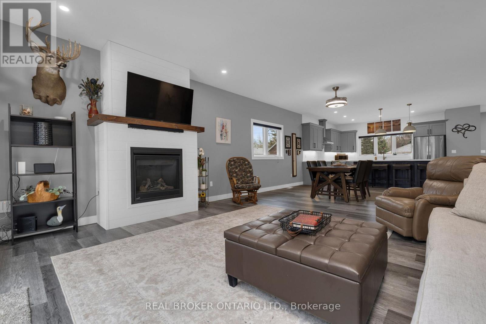 46 Brick Pond Road, Severn, Ontario  L0K 1E0 - Photo 7 - S12959280